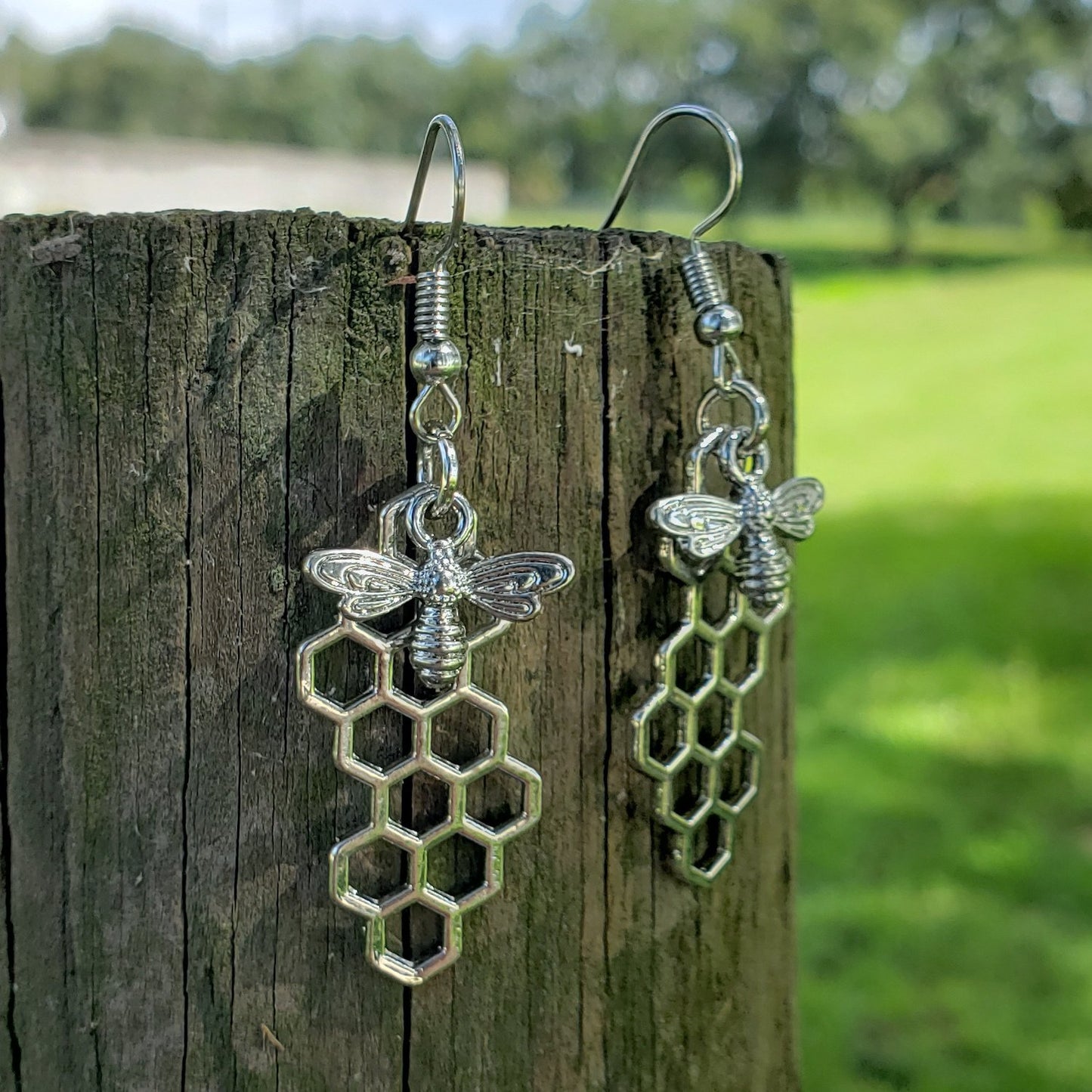 BESHEEK Silvertone Honeycomb and Bee Dangle Earrings | Handmade Hypoallergenic Boho Beach Gala Wedding Style Fashion Earrings