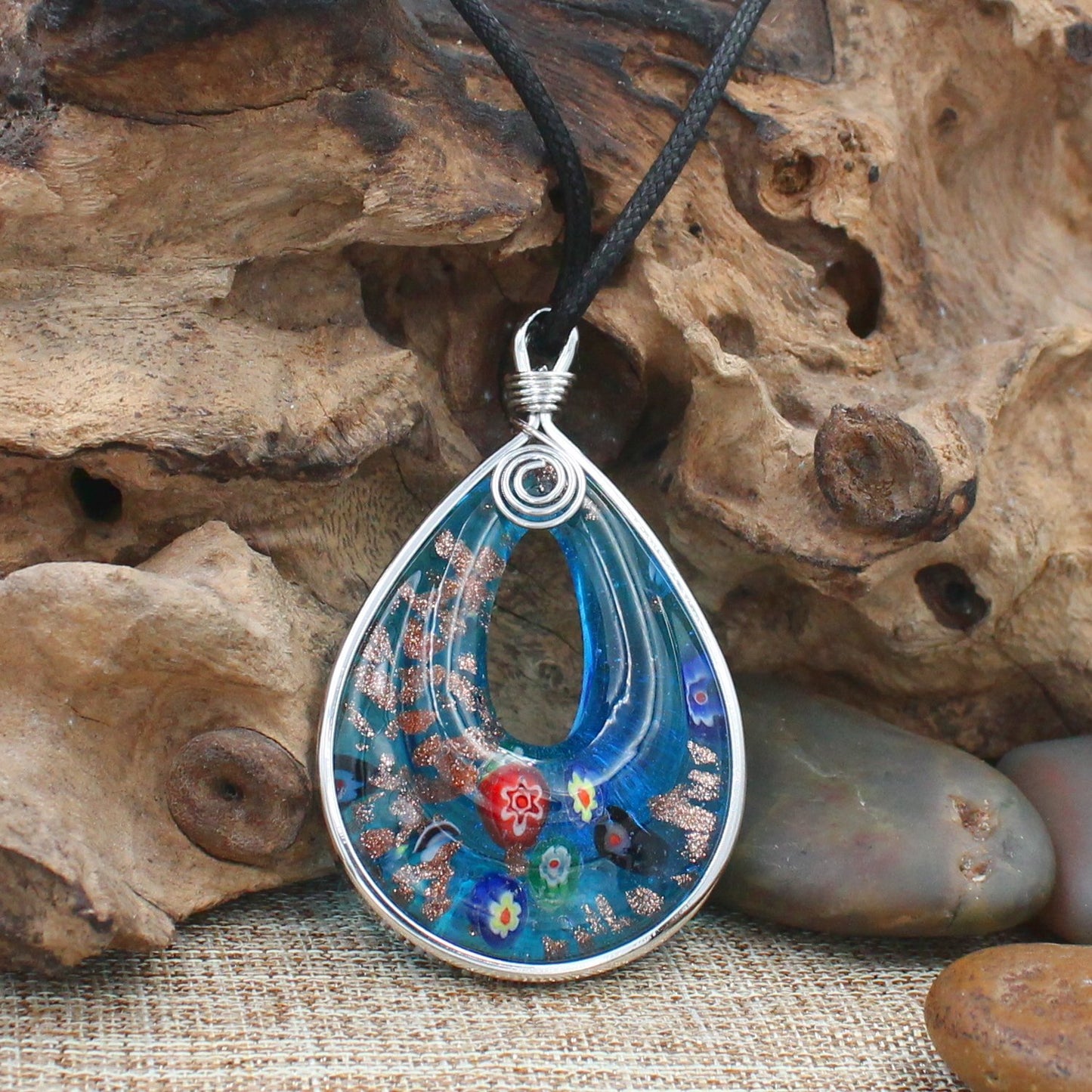 BESHEEK Handmade Murano Inspired Blown Glass Lampwork Art Aqua Blue Millefiori Teardrop Donut Necklace Pendant ? Handcrafted Artisan Hypoallergenic Italian Style Jewelry
