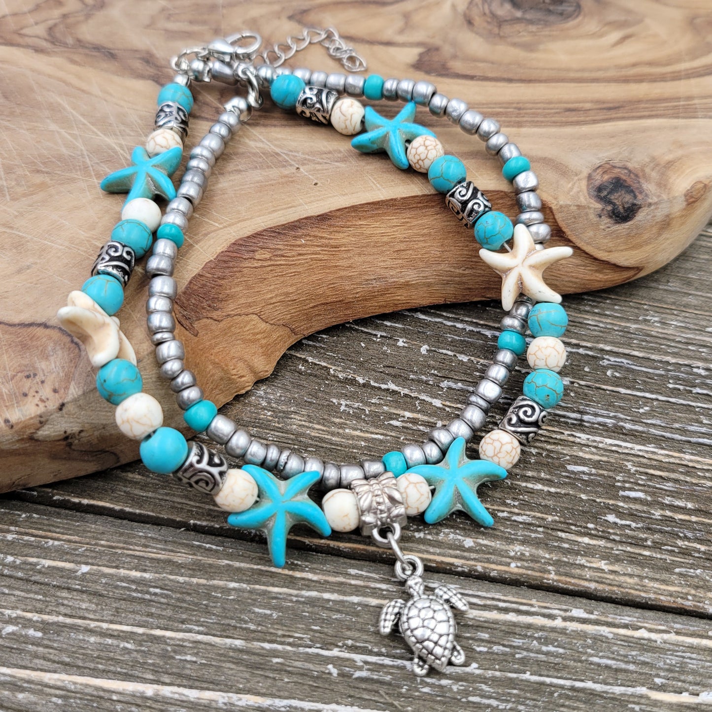 BESHEEK Turtle BLUE and CREAM Silvertone Turquoise Artisan Beaded Adjustable Anklet | Handmade Hypoallergenic Beach Gala Wedding Style Jewelry