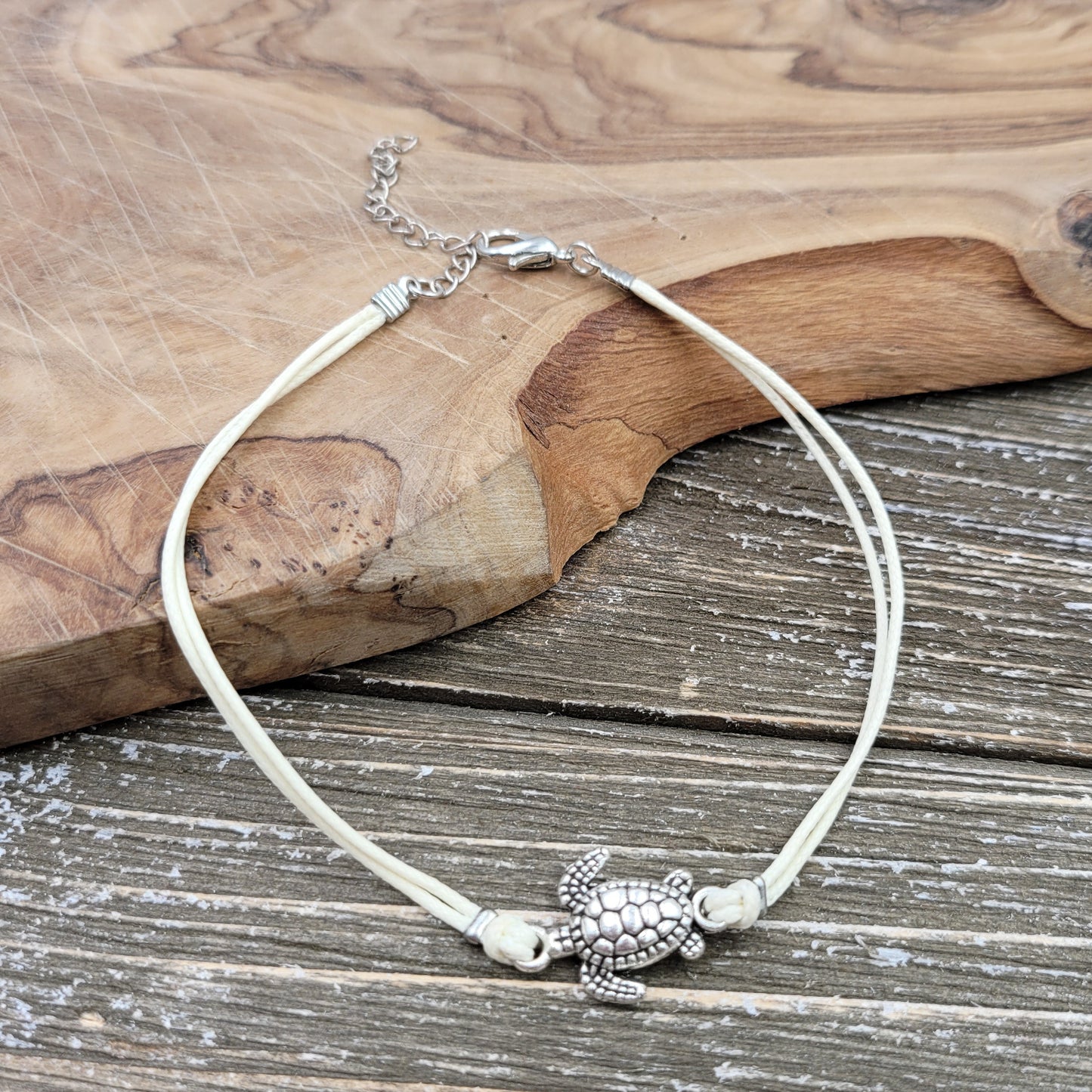 BESHEEK Turtle CREAM Artisan Silvertone Slide Choker Anklet | Handmade Hypoallergenic Beach Gala Wedding Style Jewelry