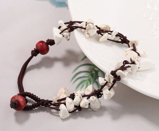 BESHEEK Ajustable Boho Chic Bohemia Anklet with White Turquoise Chips | Handmade Hypoallergenic Beach Gala Wedding Style Jewelry