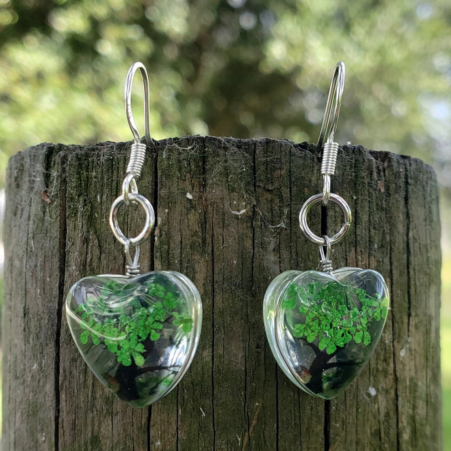 BESHEEK Green Flower Blossom Heart Earrings | Handmade Hypoallergenic Boho Beach Gala Wedding Style Fashion Earrings