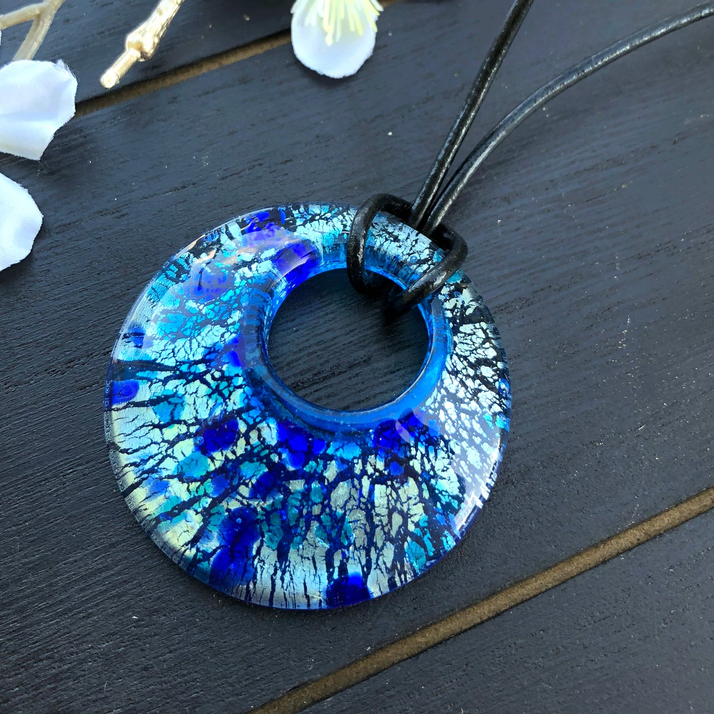 BESHEEK Handmade Murano Inspired Blown Glass Lampwork Art Oval Blue Foil and Glass Pendant? Handcrafted Artisan Hypoallergenic Italian Style Jewelry